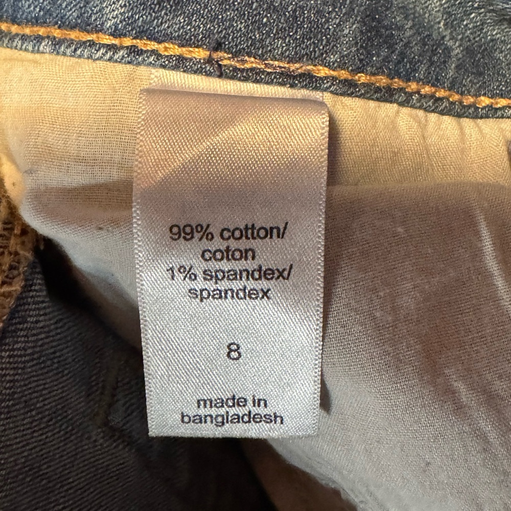 Maurices Cropped Boyfriend Jeans in Vintage Wash - Picture 9 of 9